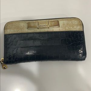 Miu miu black and white wallet